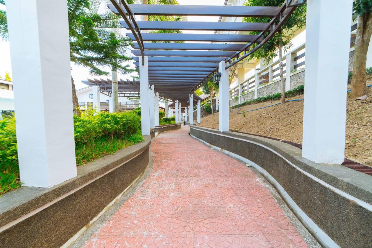 Reddoorz Premium @ Sta Rosa Tagaytay Road Hotel Silang Exterior foto